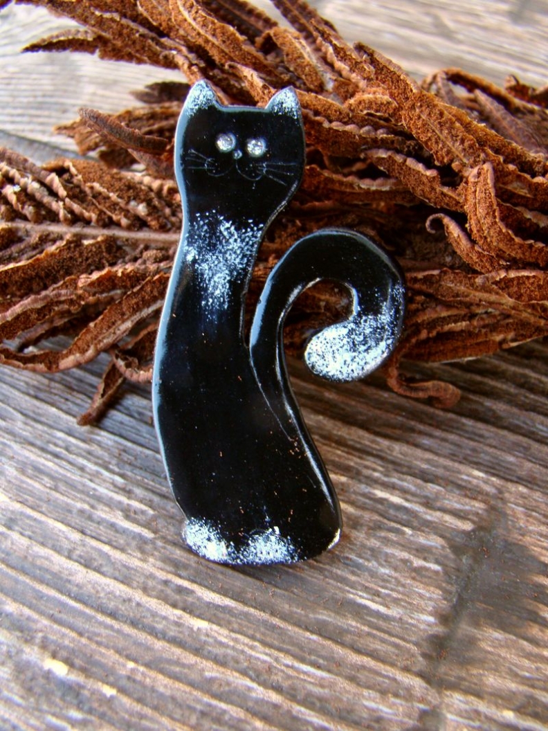 брошь кошечка